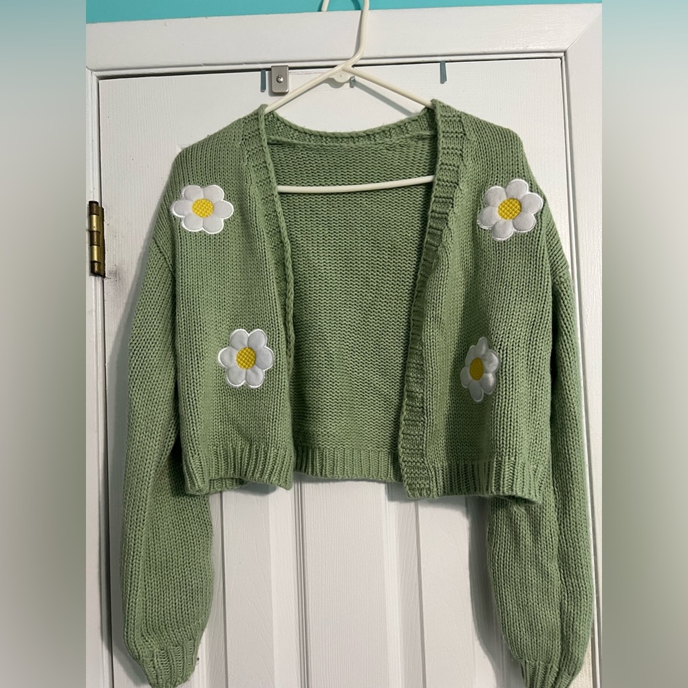 Floral Embroidered Green Cardigan